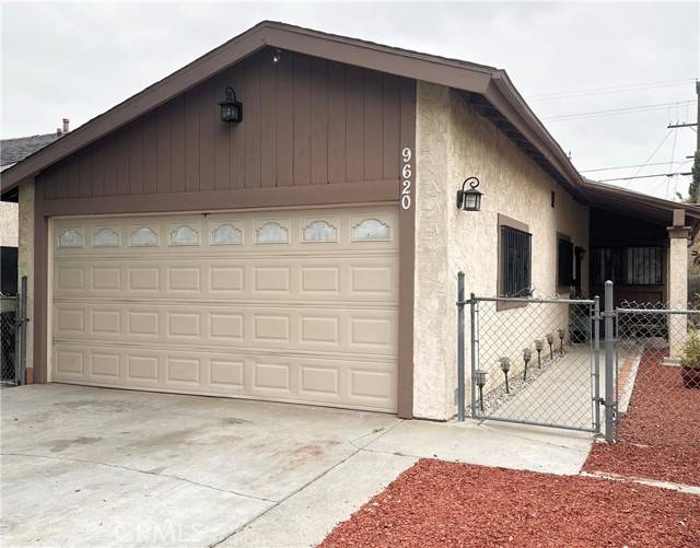 South Gate, CA 90280,9620 San Vincente Avenue