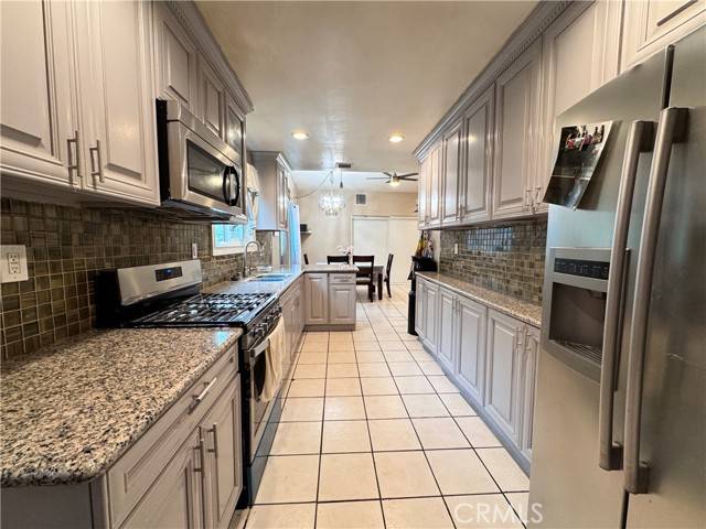 La Puente, CA 91746,452 Willow Avenue