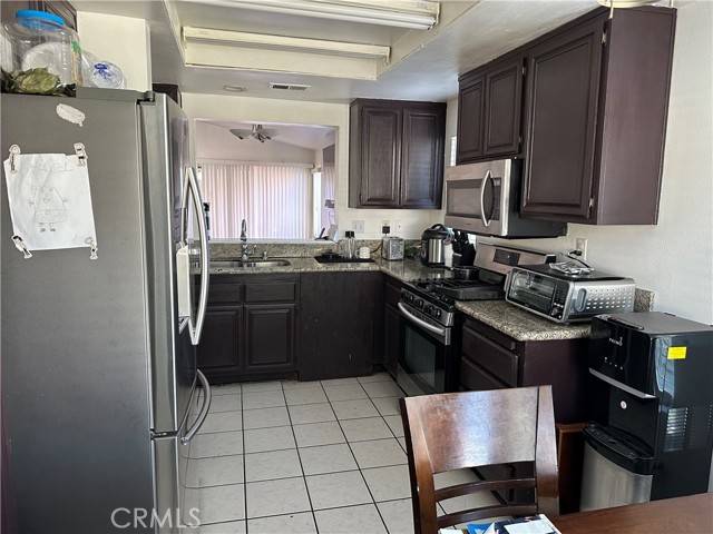 Corona, CA 92879,532 Hayes Circle