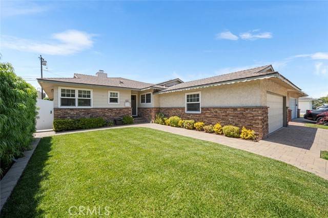 Lakewood, CA 90712,5323 Fidler Avenue