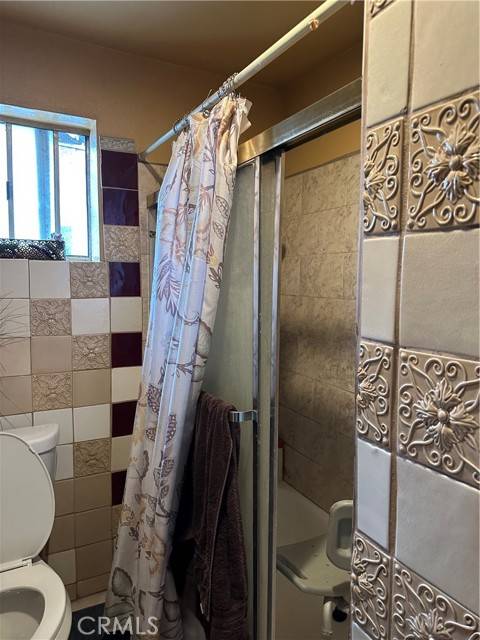 Compton, CA 90222,2607 E 135th Street