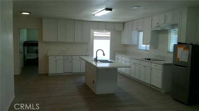 Long Beach, CA 90806,2420 Maine Avenue