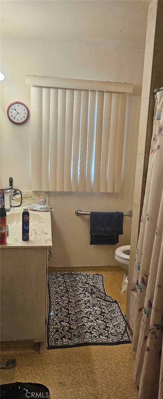 Hemet, CA 92543,140 S Thompson Street