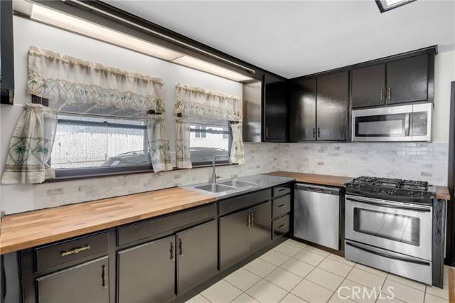Monrovia, CA 91016,245 E Fig Avenue