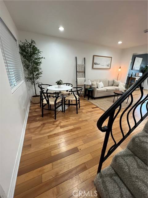 Long Beach, CA 90804,4113 E 10th Street #2