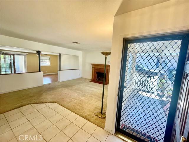 Whittier, CA 90602,13842 La Cuarta Street
