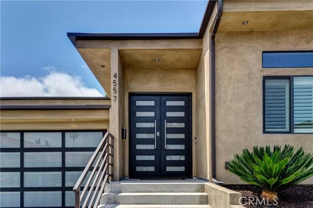 Los Angeles, CA 90008,4557 Don Timoteo Drive