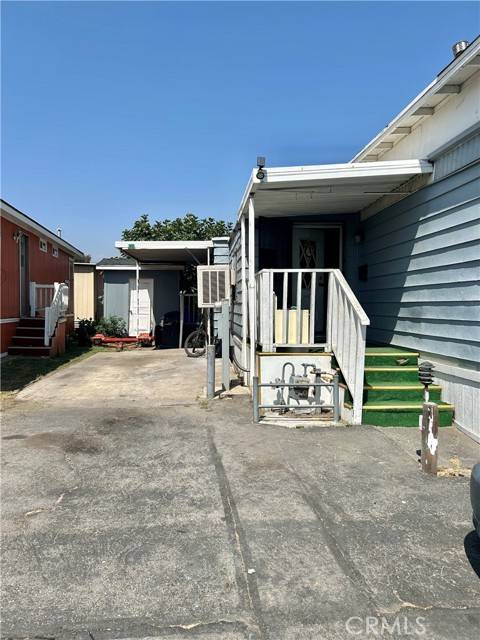 San Bernardino, CA 92410,760 E 9th #79