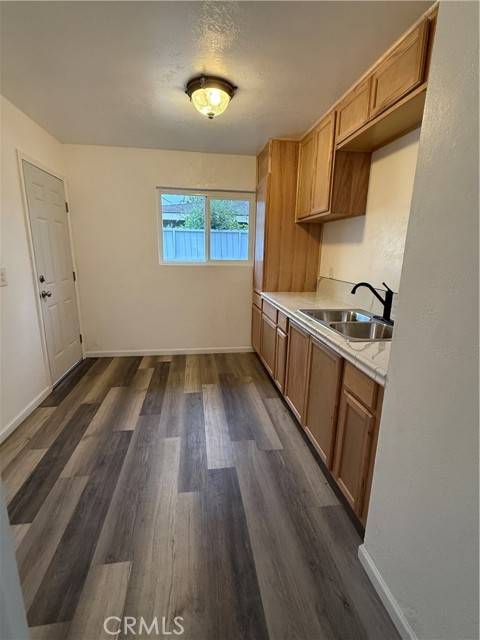Lakewood, CA 90715,20816 Pioneer Boulevard