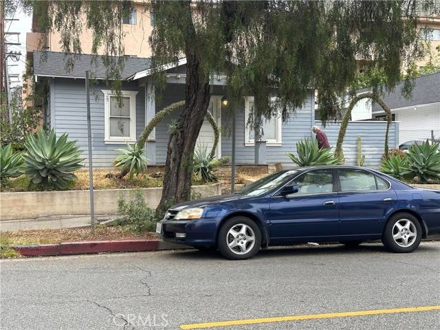 Los Angeles, CA 90049,1116 S Barrington Avenue