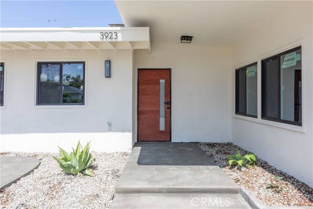 Long Beach, CA 90807,3923 Cerritos Avenue