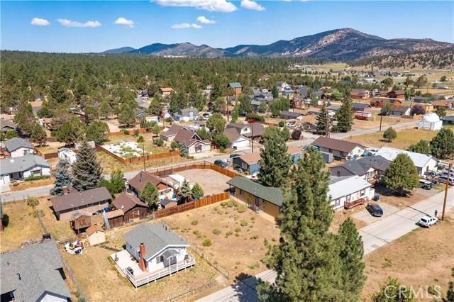 Big Bear City, CA 92314,0 Pinon