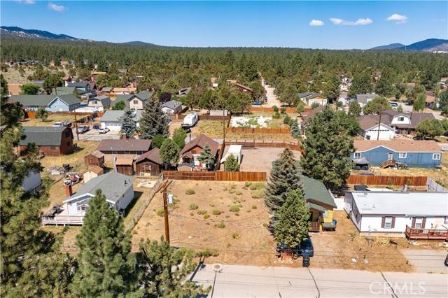 Big Bear City, CA 92314,0 Pinon