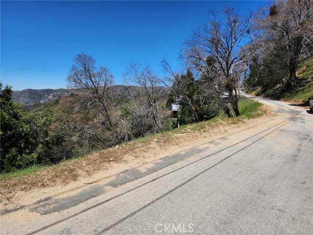 Crestline, CA 92325,0 Delle