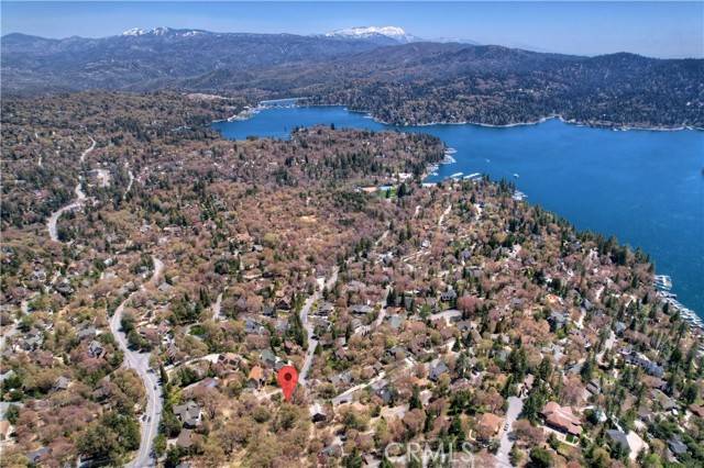 Lake Arrowhead, CA 92352,27998 W Shore