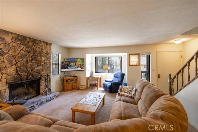 Big Bear Lake, CA 92315,667 Summit Boulevard #4