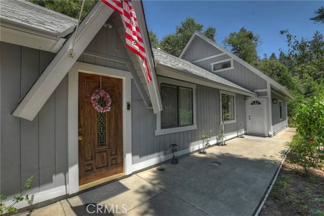 Crestline, CA 92325,128 Nob Place