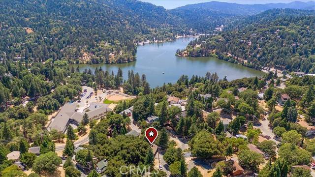 Crestline, CA 92325,460 Delle Drive