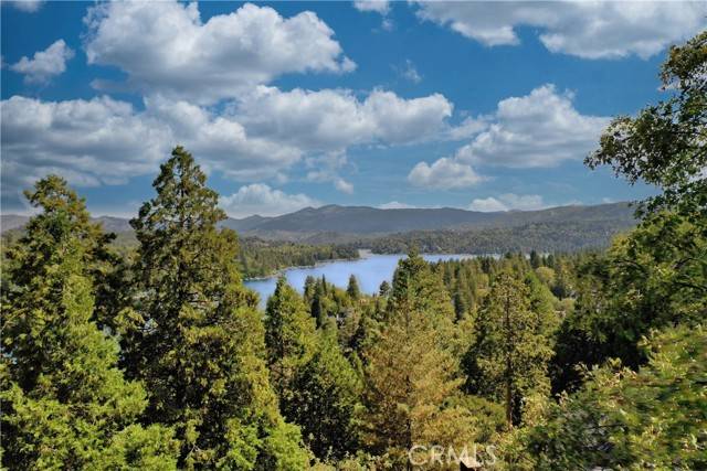 Lake Arrowhead, CA 92352,750 Zurich Drive