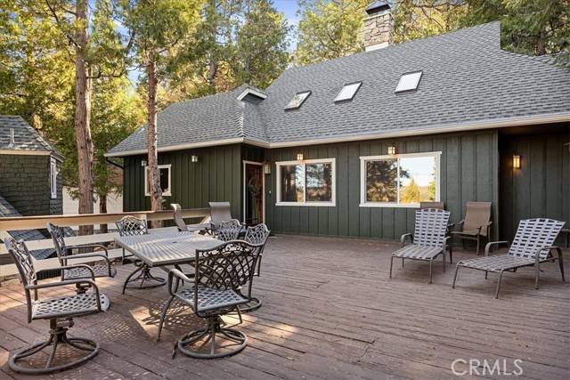 Lake Arrowhead, CA 92352,226 Holiday Drive