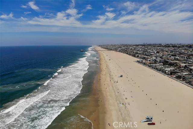 Hermosa Beach, CA 90254,2806 The Strand