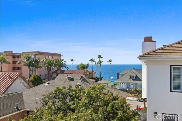 Redondo Beach, CA 90277,700 Esplanade #33