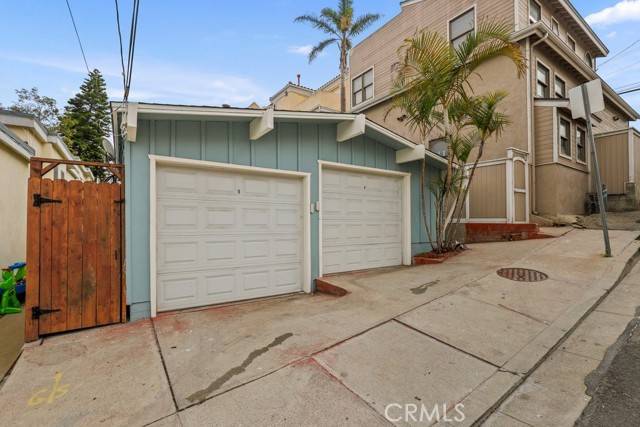 Hermosa Beach, CA 90254,818 Cypress Avenue