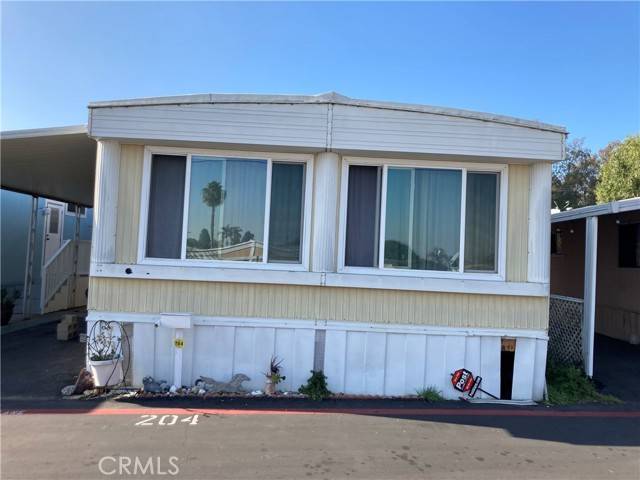 Torrance, CA 90501,23701 Western #204