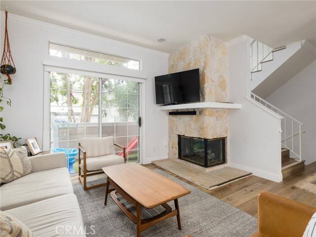 El Segundo, CA 90245,400 Richmond Street #2