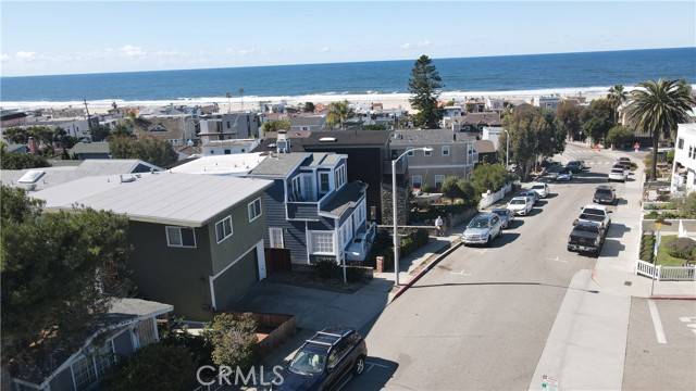 Hermosa Beach, CA 90254,250 24th St