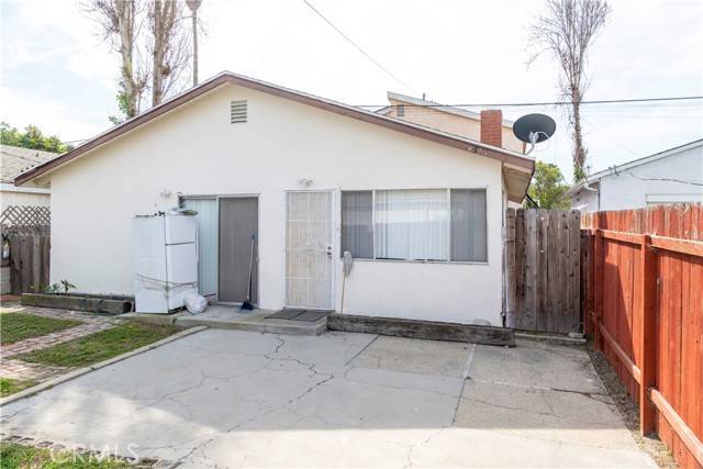 Lawndale, CA 90260,4562 W 161st Street