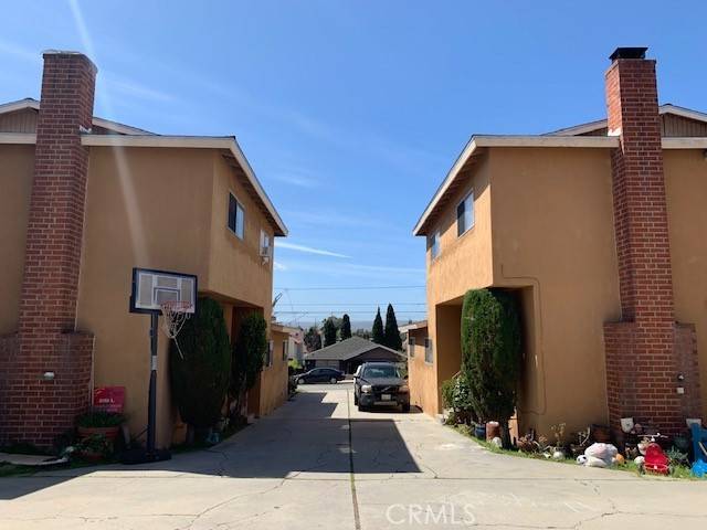 Redondo Beach, CA 90278,2203 Marshallfield Lane