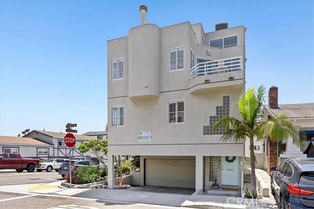 Hermosa Beach, CA 90254,803 Loma Drive