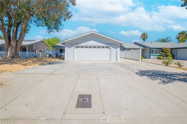 Chatsworth, CA 91311,9938 Independence Avenue