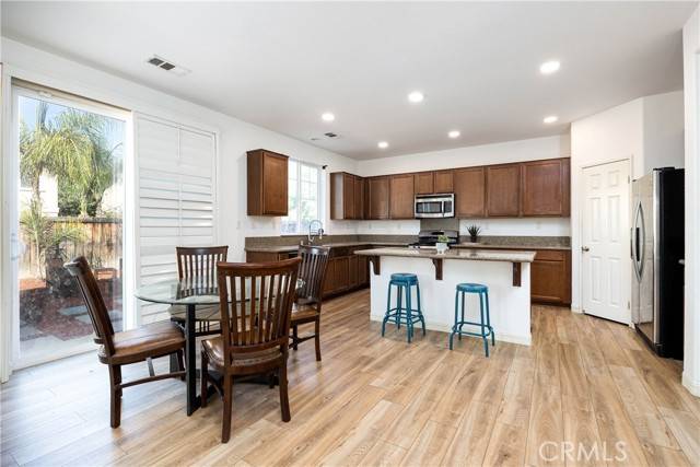 Temecula, CA 92592,46915 Peach Tree Street