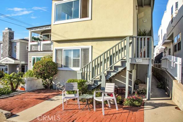 Hermosa Beach, CA 90254,671 Longfellow Avenue