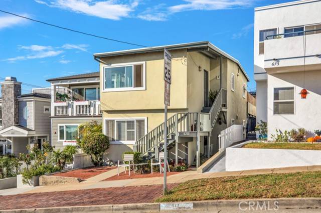 Hermosa Beach, CA 90254,671 Longfellow Avenue