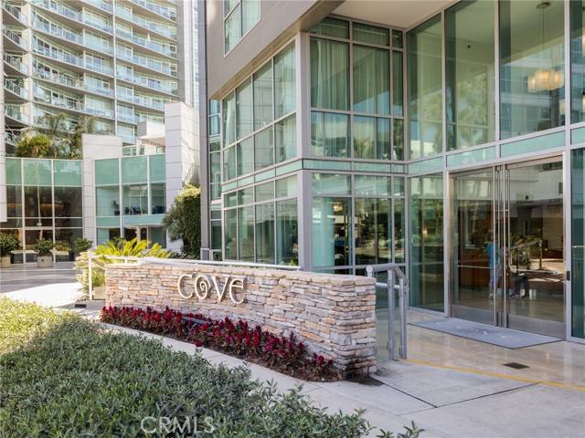 Marina Del Rey, CA 90292,13650 Marina Pointe Drive #603