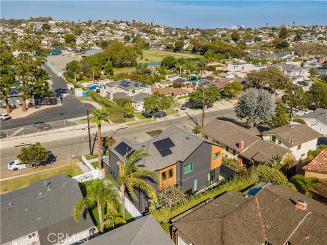 Redondo Beach, CA 90277,1032 Avenue H