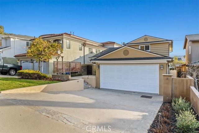 Redondo Beach, CA 90277,916 Knob Hill Avenue