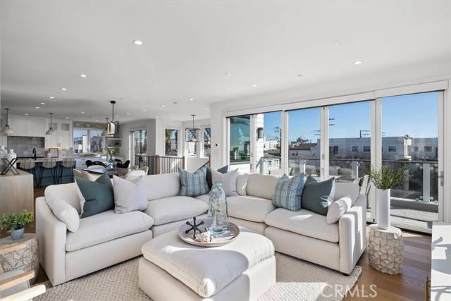 Manhattan Beach, CA 90266,409 30th St