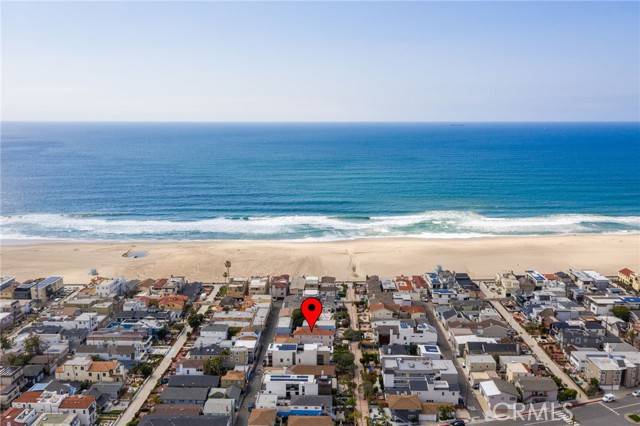 Hermosa Beach, CA 90254,52 18th Street