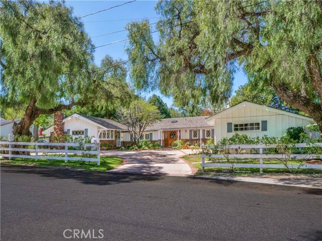 Rolling Hills Estates, CA 90274,11 Strawberry Lane