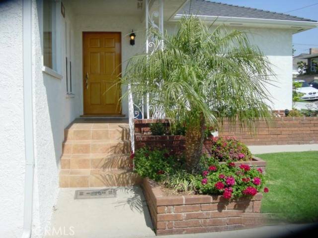 Ladera Heights, CA 90056,5855 S Croft Avenue