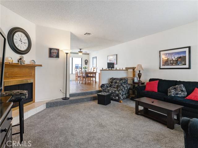 Lawndale, CA 90260,15111 Freeman Avenue #63