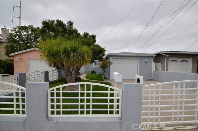 Lawndale, CA 90260,4610 W 153rd Place