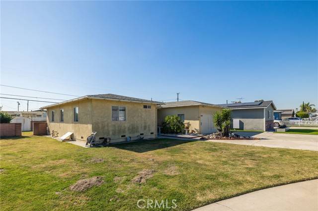 Westminster, CA 92683,6202 Camphor Avenue