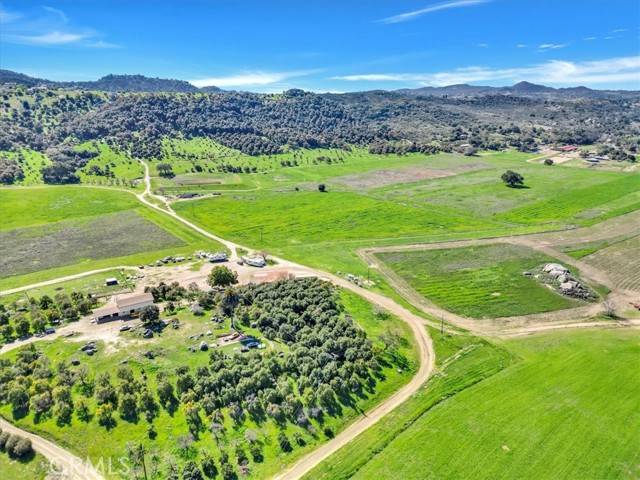 Valley Center, CA 92082,15300 Round Tree Road