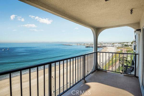 Redondo Beach, CA 90277,565 Esplanade #216