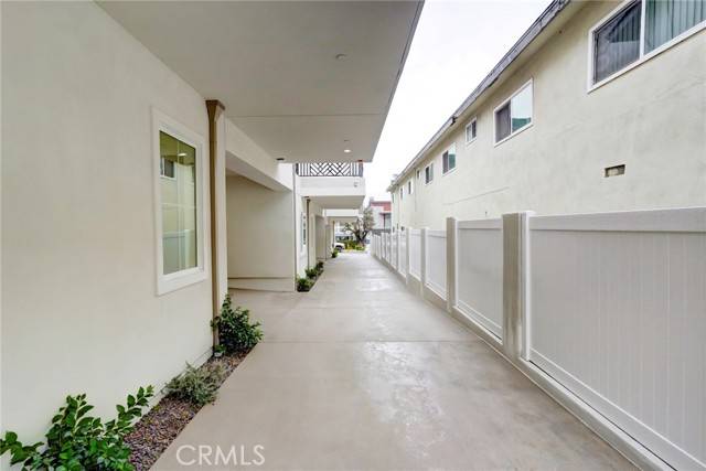 Redondo Beach, CA 90278,2412 Carnegie Lane #C